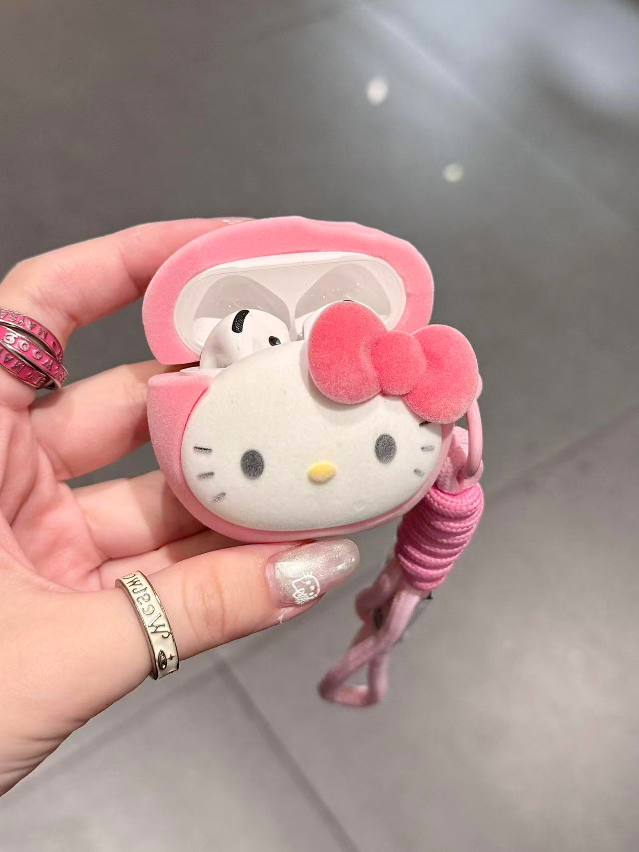 Adorable Hellokitty Plush AirPods Case with Lanyard - Kawaii Pink Cartoon Design, Fits AirPods 1, 2, 3, 4, Pro & Pro 2
