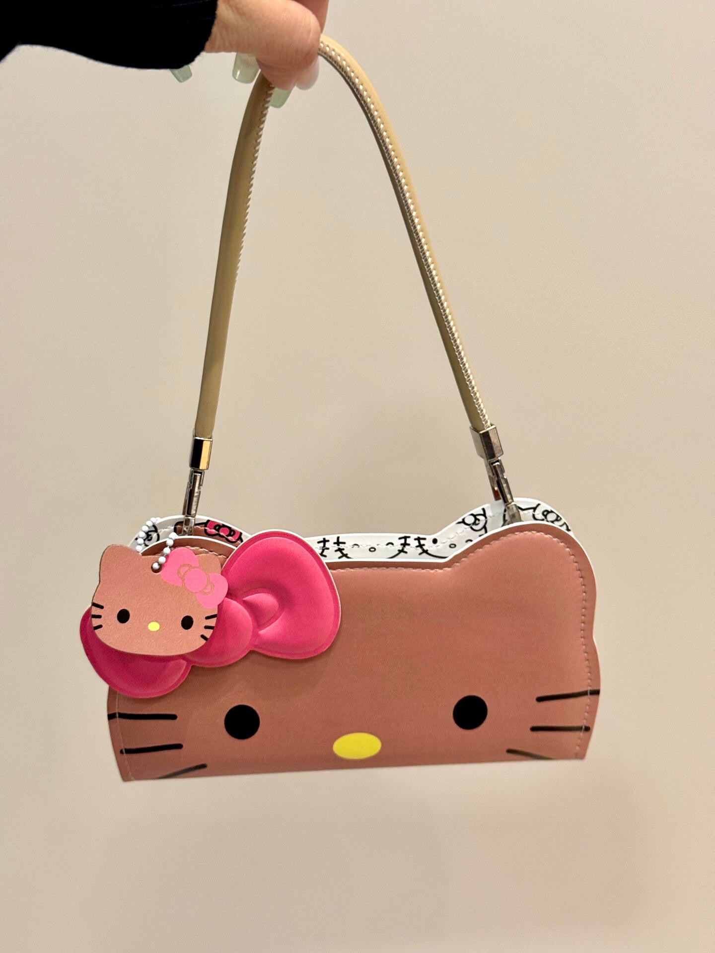 Cute Hellokitty Big Face Flip Phone Cases for iPhone and Huawei